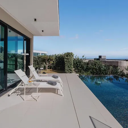 Villa Guindaste Ii Luxury With Pool & Sea View *