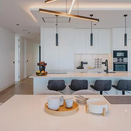 Guindaste Ii Luxury With Pool & Sea View Villa *