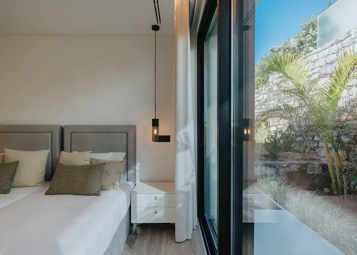 Guindaste Ii Luxury With Pool & Sea View Villa